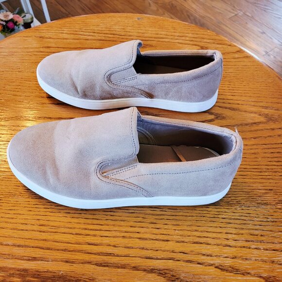 Torrid slip on shoes - Picture 5 of 6